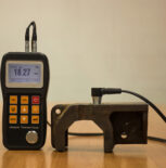 Ultrasonic Thickness Gauge